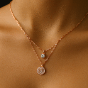 Glowline – sleek and radiant along the collarbone